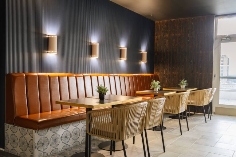 About Us – Solaire Rooftop